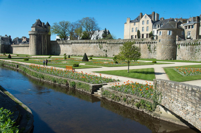 remparts-tour-et-bastion-1497